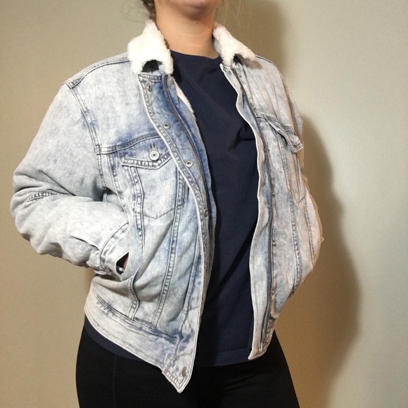 american eagle jean jacket with fur